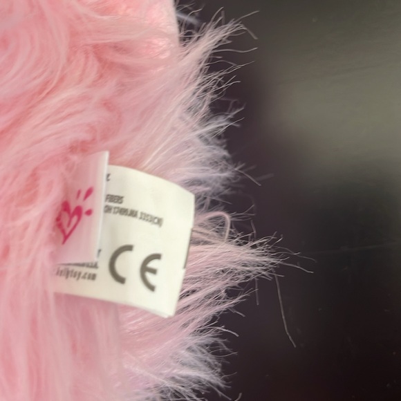 Fluffy flying pig plush🪽 - Picture 8 of 8